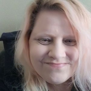 Meet your Posher, Carol